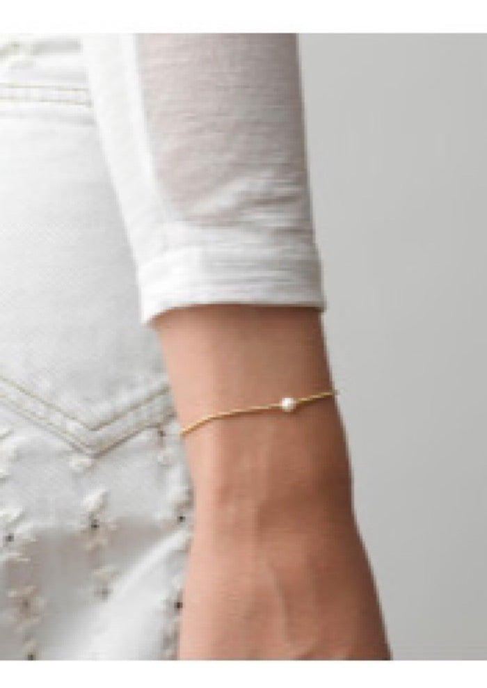 ANNI LU Pearly Bracelet